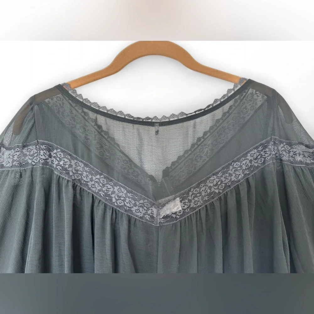 FREE PEOPLE Bali Midnight Rain Top Lacey Boho Women’s Top NWT - Size Large